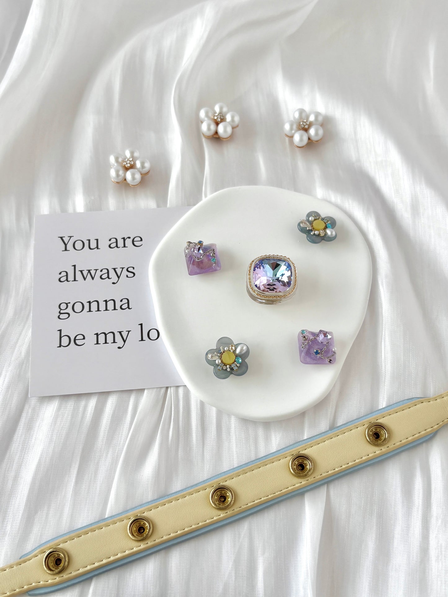 Violet Whisper(Charms for the pet collar)