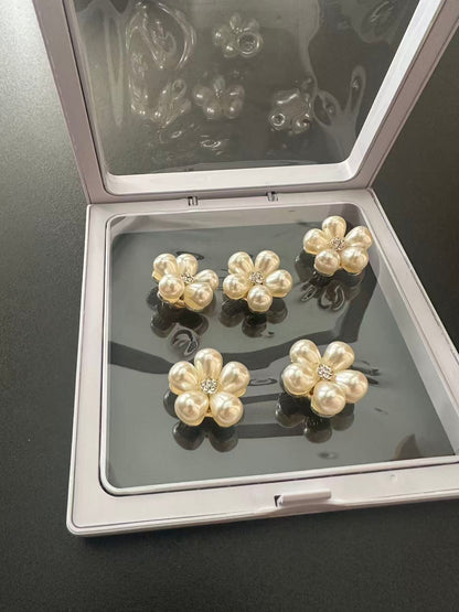 Noir Pearl No.5(Charms for the pet collar)