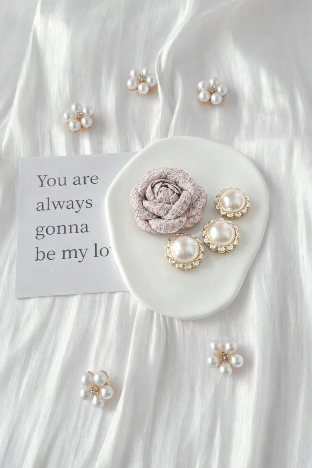 Pearl Rosette(Charms for the pet collar)