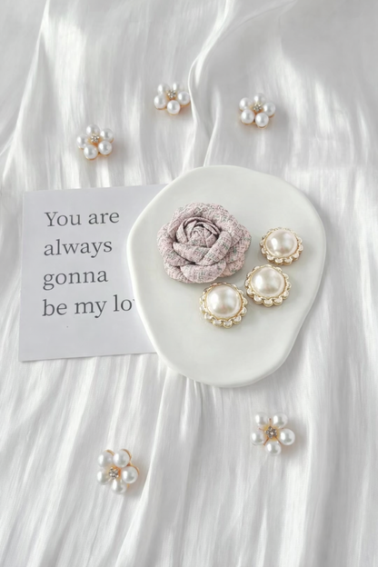 Pearl Rosette(Charms for the pet collar)